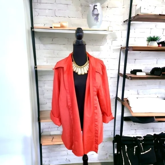 Plus-Size Ladies Top/Blouse - Picture 1 of 4